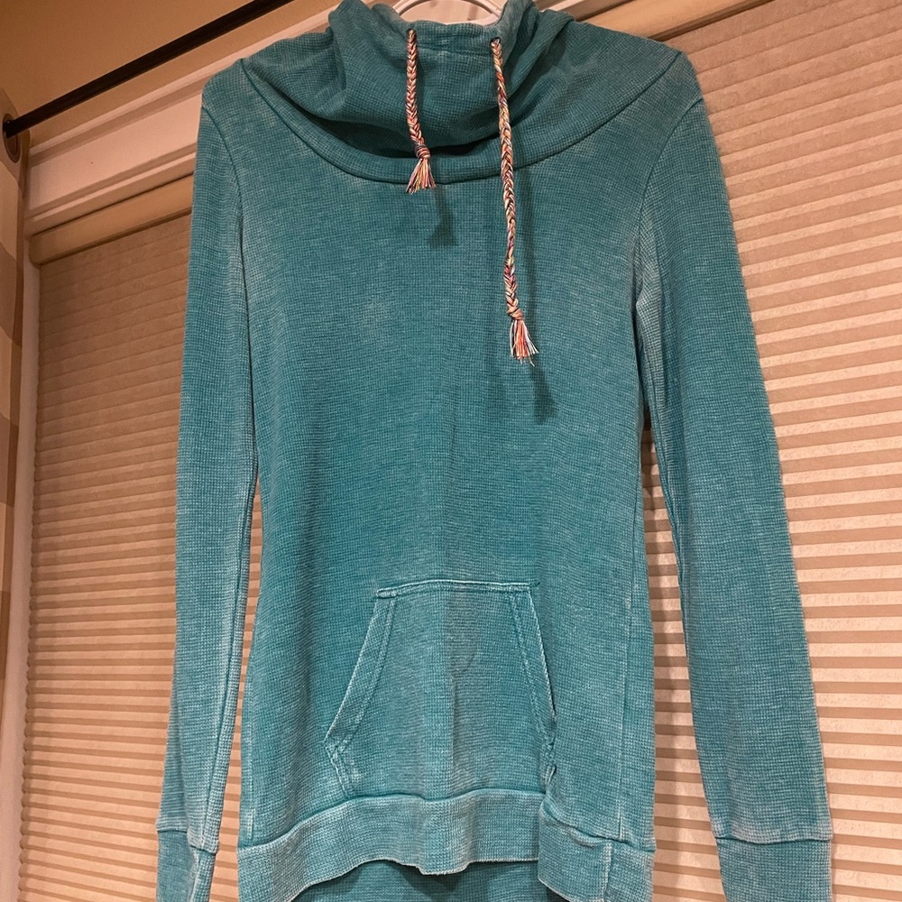 Maurices blue sweatshirt